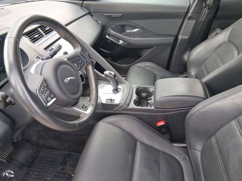 Used 2020 Jaguar E-PACE image 5