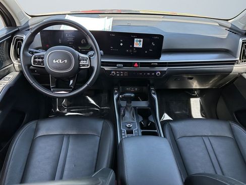 Used 2024 Kia Sorento S FWD image 10