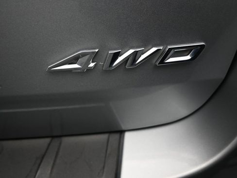 Used 2023 Ford Explorer Limited image 39