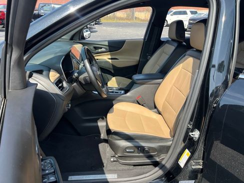 Used 2024 Chevrolet Equinox Premier FWD image 13