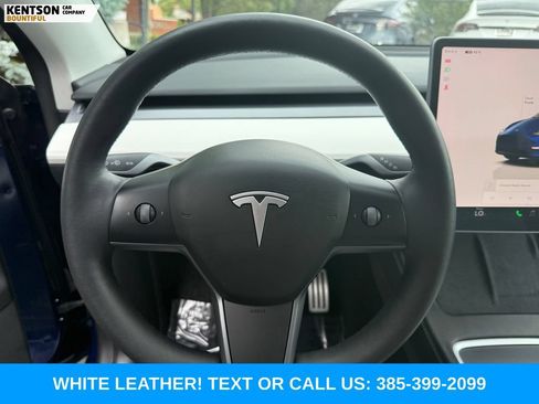Used 2023 Tesla Model Y Performance AWD/4WD image 14