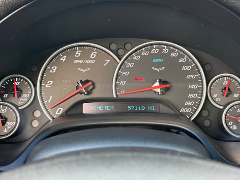 Used 2008 Chevrolet Corvette Coupe w/ Preferred Equipment Group RWD image 36