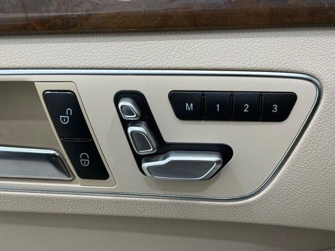 Used 2015 Mercedes-Benz E 350 4MATIC Sedan image 13