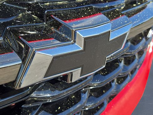 New 2026 Chevrolet Trax RS w/ Driver Confidence Package image 15