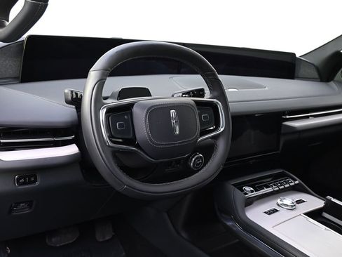 New 2025 Lincoln Navigator Reserve w/ Jet Appearance Package image 11