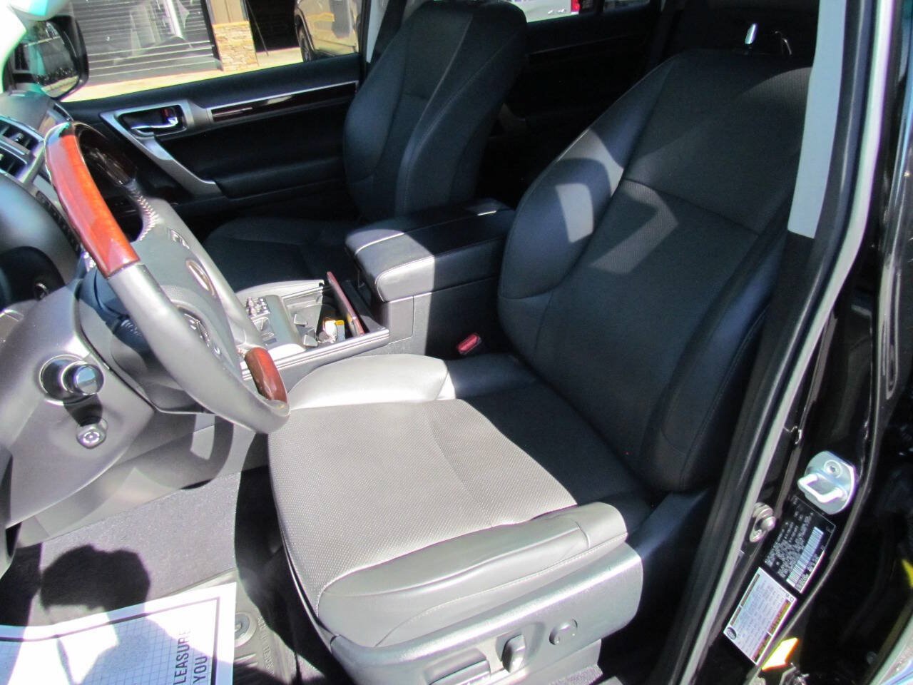 Used 2019 Lexus GX 460 Premium AWD/4WD image 10