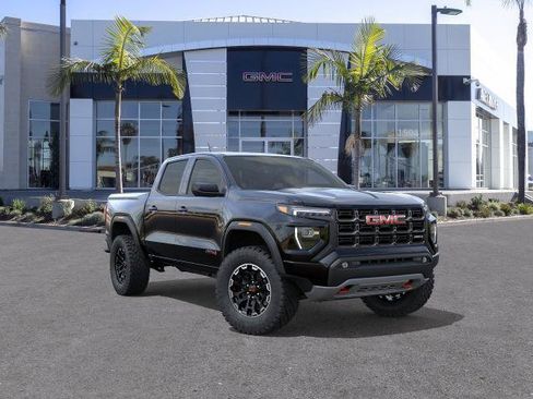 New 2026 GMC Canyon AT4 w/ AT4 Premium Package AWD/4WD image 1