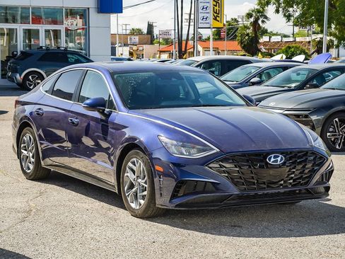 Certified 2022 Hyundai Sonata SEL image 3