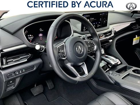 Used 2025 Acura MDX w/ Technology Package image 16