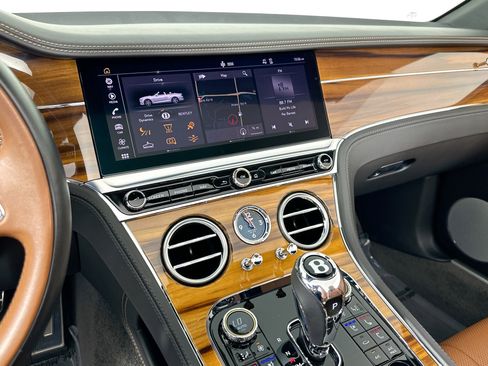 Certified 2021 Bentley Continental GT image 15
