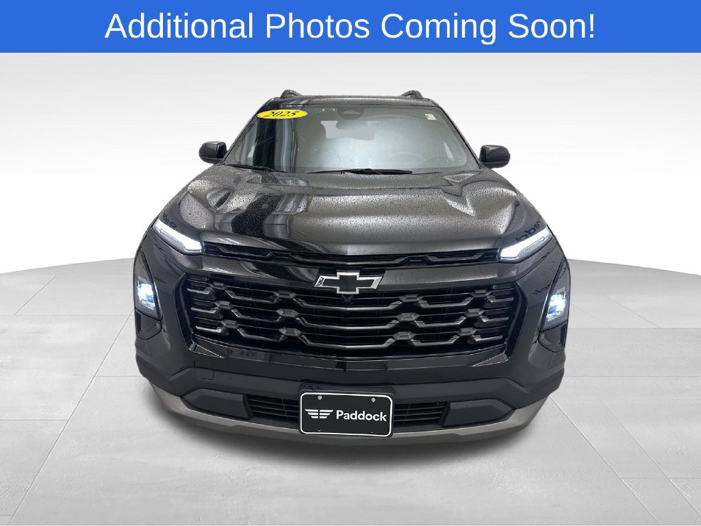 Used 2025 Chevrolet Equinox LT w/ Convenience Package II AWD/4WD image 2