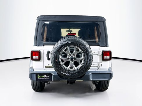 Used 2020 Jeep Wrangler Unlimited Sport image 7