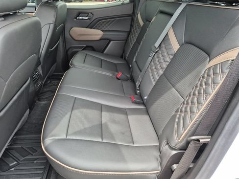 Used 2026 GMC Canyon Denali AWD/4WD image 28