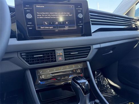 New 2026 Volkswagen Jetta SE image 12
