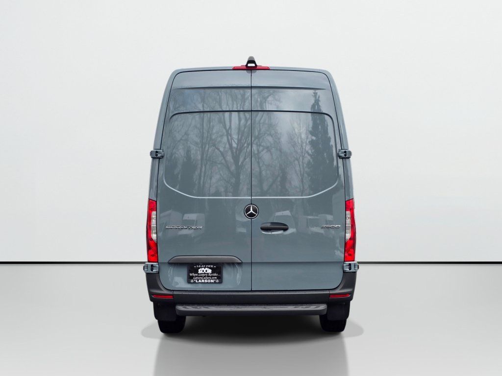 New 2025 Mercedes-Benz Sprinter 2500 image 4