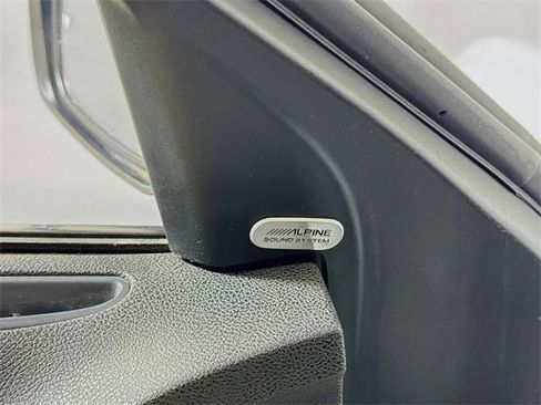 Used 2023 Chrysler 300 S w/ Comfort Group image 17