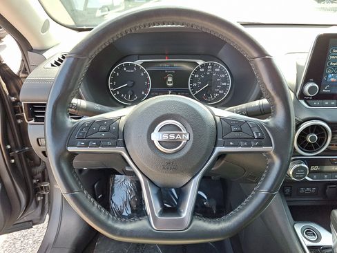 Used 2025 Nissan Sentra SV w/ All-Weather Package FWD image 18