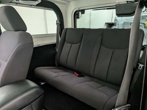 Used 2013 Jeep Wrangler Sport image 17