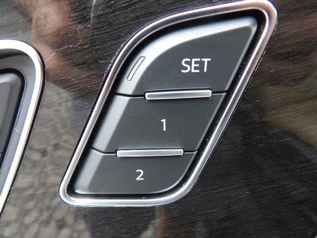 Used 2023 Audi Q7 3.0T Prestige w/ Prestige Package AWD/4WD image 14