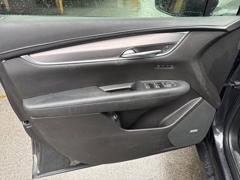 Used 2019 Cadillac XT5 Luxury image 19