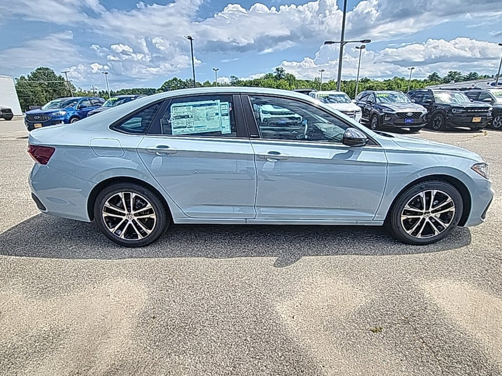 New 2026 Volkswagen Jetta Sport FWD image 8