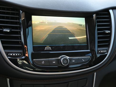 Used 2019 Chevrolet Trax LS FWD image 26