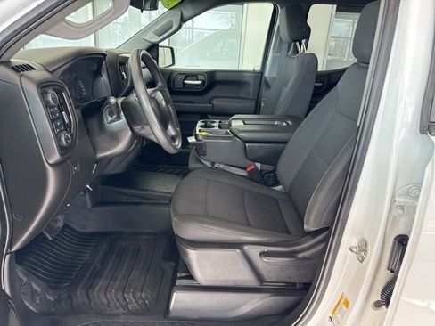 Used 2022 Chevrolet Silverado 1500 W/T w/ WT Value Package image 9