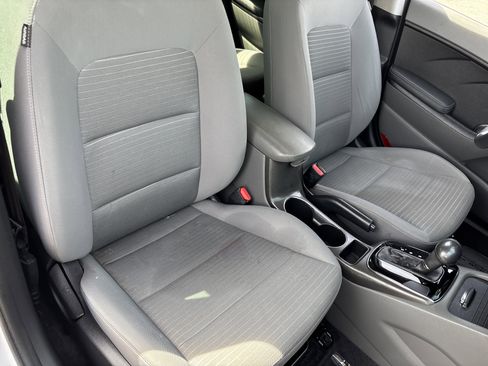 Used 2017 Kia Forte LX w/ LX Popular Package FWD image 9