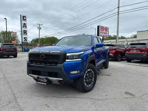 Used 2025 Nissan Frontier PRO-4X w/ Pro Premium Package AWD/4WD image 1
