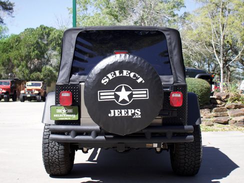 Used 2005 Jeep Wrangler X AWD/4WD image 9