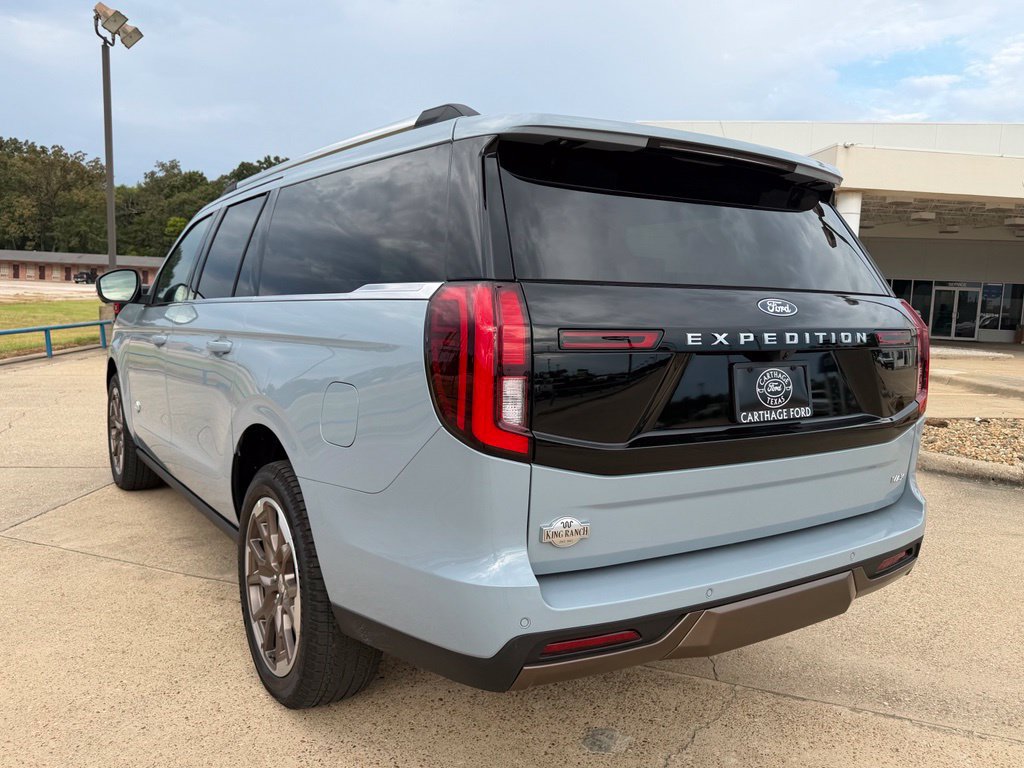 New 2027 Ford Expedition Max King Ranch RWD image 3