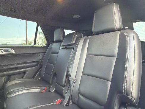 Used 2015 Ford Explorer Sport AWD/4WD image 13