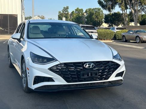Used 2023 Hyundai Sonata SEL FWD image 4