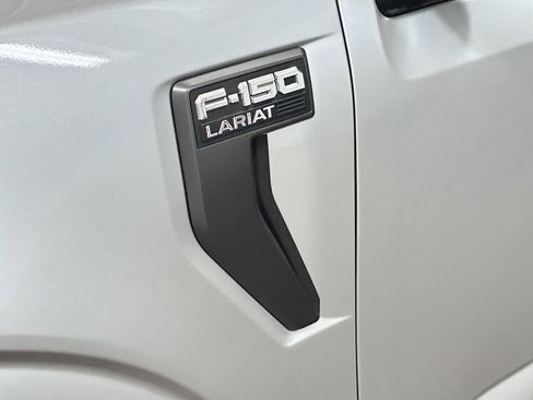 Certified 2022 Ford F150 Lariat w/ Equipment Group 502A High image 22