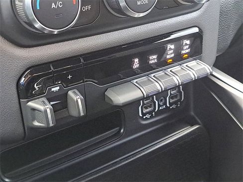 Used 2020 RAM 1500 Big Horn image 22