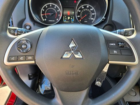 Used 2020 Mitsubishi Outlander Sport ES image 22