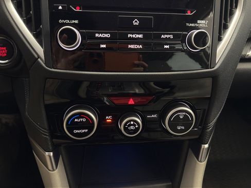 Used 2023 Subaru Forester Premium image 21