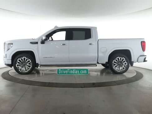 Used 2026 GMC Sierra 1500 Denali Ultimate AWD/4WD image 9