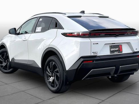 New 2026 Toyota C-HR AWD/4WD image 12