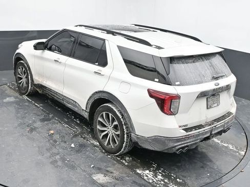 Used 2021 Ford Explorer ST w/ Premium Technology Package image 43