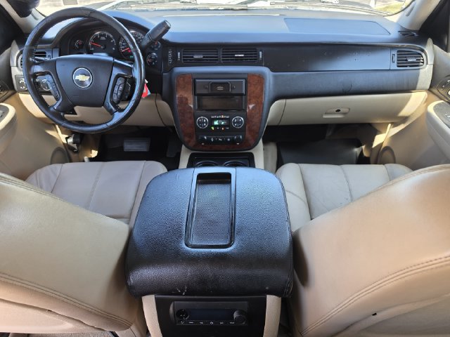 Used 2008 Chevrolet Silverado 2500 LTZ w/ Safety Package AWD/4WD image 16