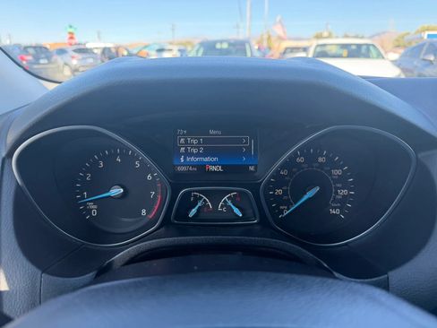 Used 2015 Ford Focus SE FWD image 29