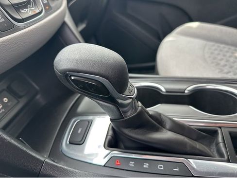 Used 2023 Chevrolet Equinox LT AWD/4WD image 21