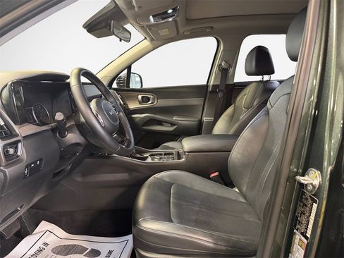 Certified 2023 Kia Sorento S w/ Panoramic Sunroof Package image 12