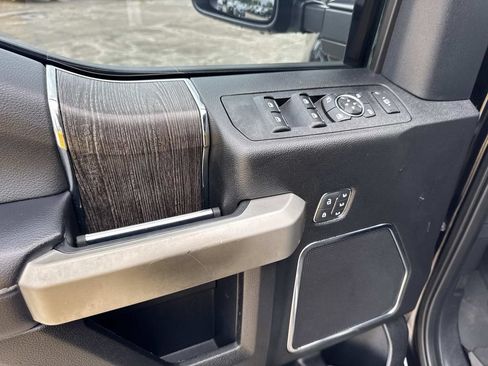 Used 2021 Ford F250 Lariat AWD/4WD image 37