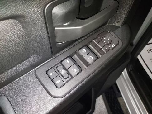 New 2026 RAM 2500 Tradesman AWD/4WD image 19