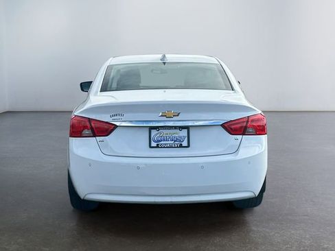 Used 2019 Chevrolet Impala LT w/ LT Convenience Package image 4