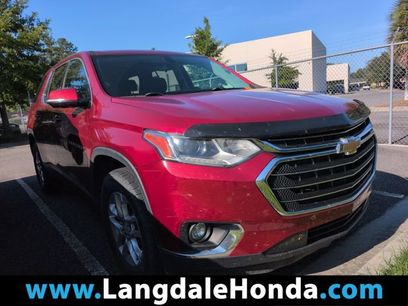 Used 2020 Chevrolet Traverse LT