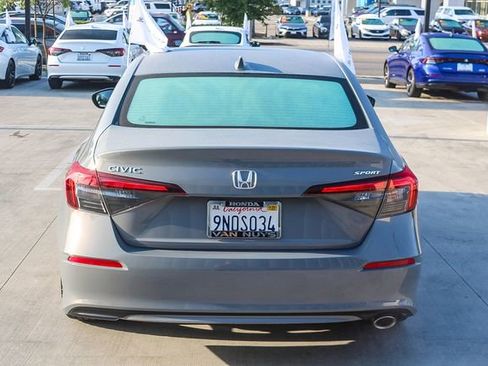 Used 2025 Honda Civic Sport image 6