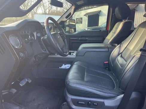Used 2015 Ford F250 Platinum w/ FX4 Off-Road Package image 15